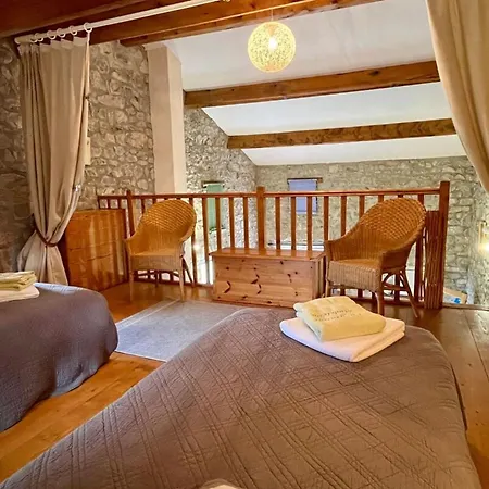 Grange Madeleine Casa de Férias
