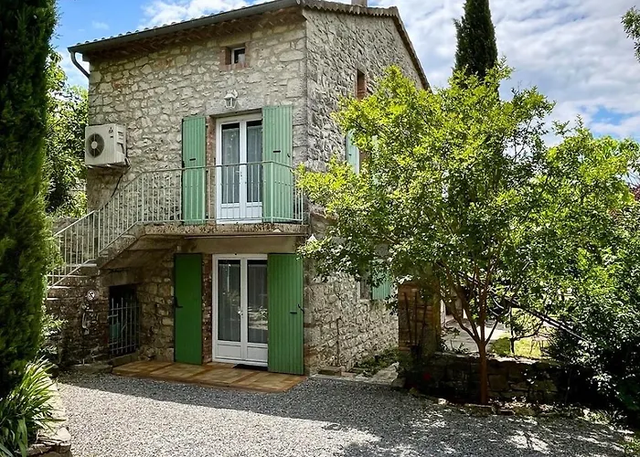 Grange Madeleine Beaulieu (Ardeche)